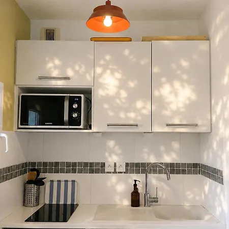 Loft Cosy à - Balcon Au Calme - Parking Privé Apartamento